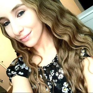 Meet your Posher, Alyssa